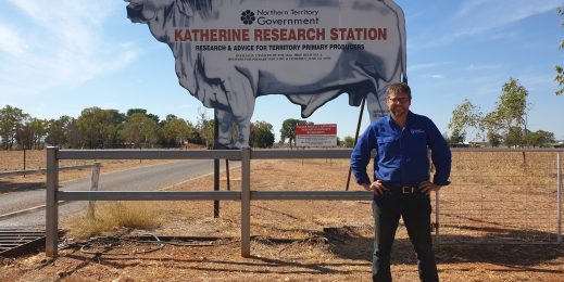 Founder and CEO of Smart Paddock stands infront of an agriculture research clinic