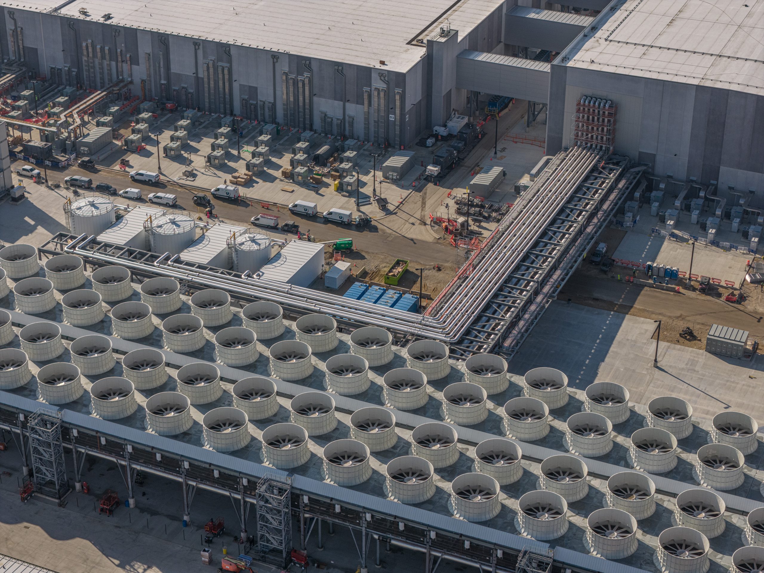 Air-cooled condenser units