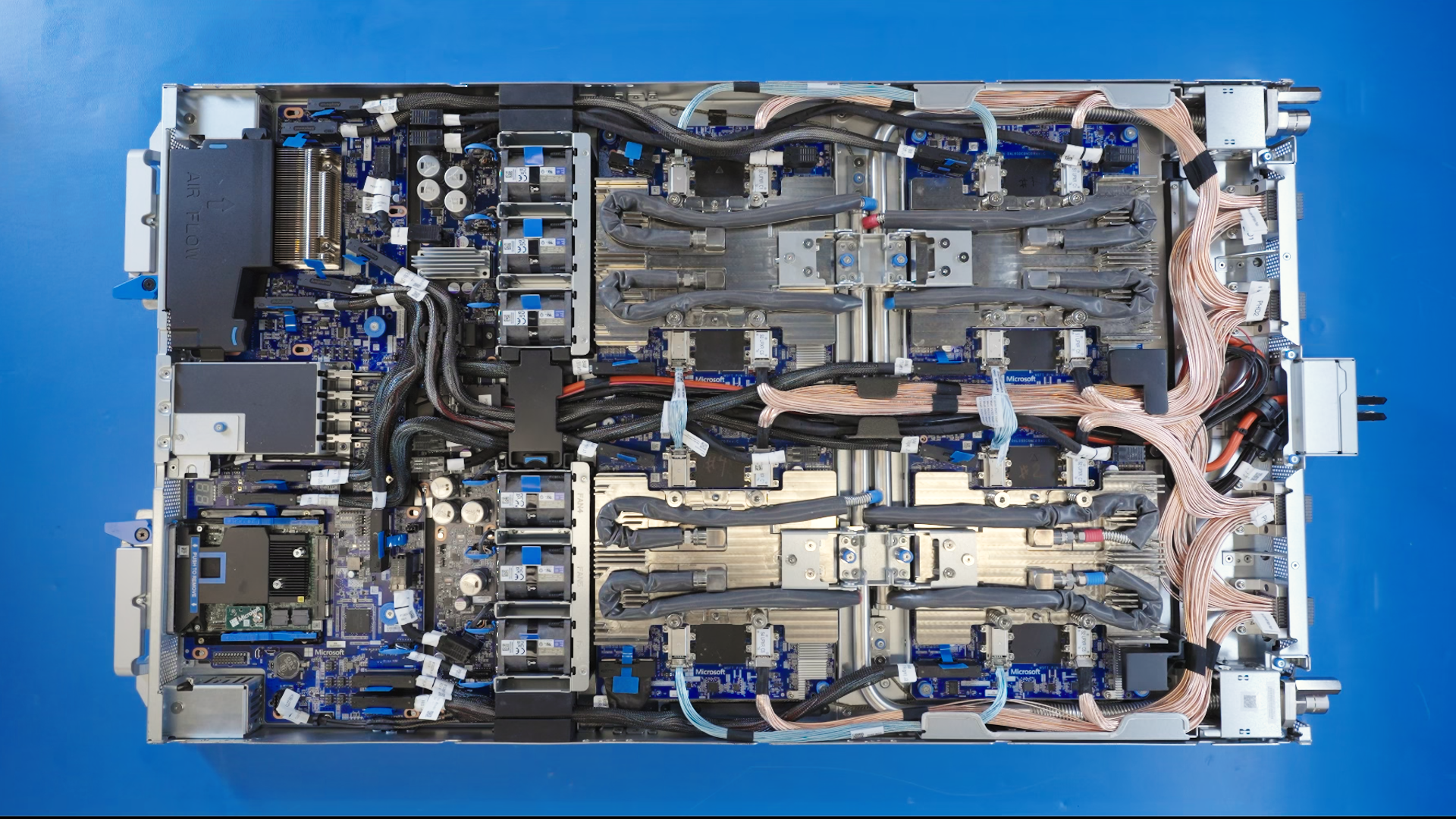 Maia 200 server blade