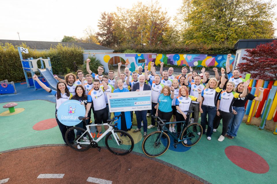 laura lynn cyclists donating